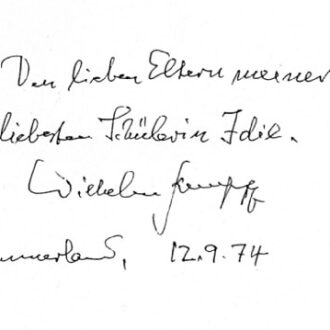 The words written by Kempff on the back of a photo he has given to the parents of Idil:: “Den lieben Eltern meiner liebsten Schülerin Idil, Wilhelm Kempff Ammerland, 12.9.74″ [To the dear parents of my best friend İdil] (Here Kempff says that Idil is his “dearest” student, raising her above all others.After the war Idil was Kempff’s only private student. All the others were participants in the two week Positano courses)